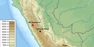 Aukštis Peru žemėlapį